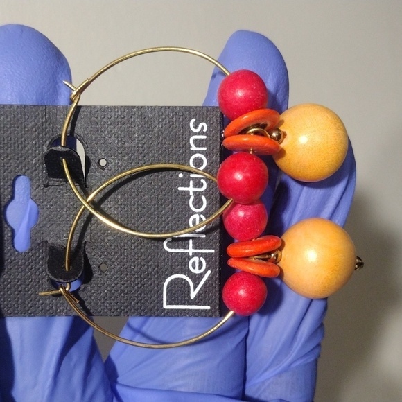 Women's Stunning Gold tone Colorful Beaded Hoop Drop Dangle Earrings, 2-inch - Picture 5 of 5